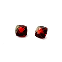 Garnet Checkerboa Stone 6x6mm