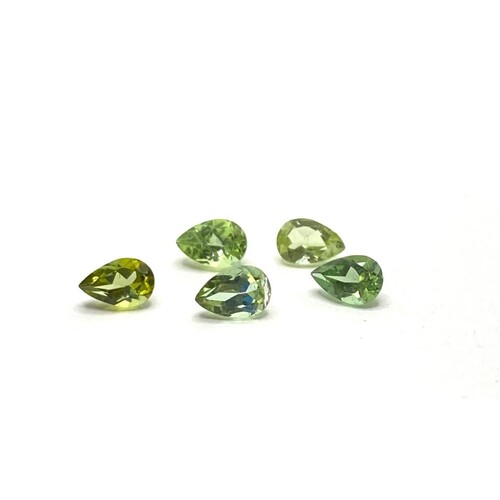 Tourmaline Bright Green Pear 6x4